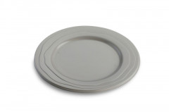 ASSIETTE RONDE TAUPE EN PP REUTILISABLE ET RECYCLABLE D.185 (20 U)