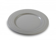 ASSIETTE RONDE TAUPE EN PP REUTILISABLE ET RECYCLABLE D.240 (20 U)