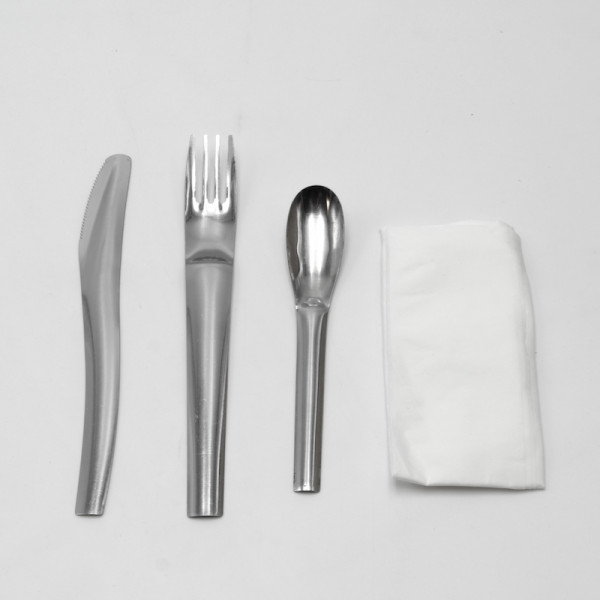 KIT COUVERT INOX 4/1 FOURCHETTE/COUTEAU/PM CUILLÈRE/SERV. - SACHET KRAFT (500U)