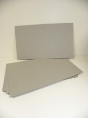 FEUILLE EN CARTON GRIS L.32.5 X l.56 CM X H.2 MM (1 U)